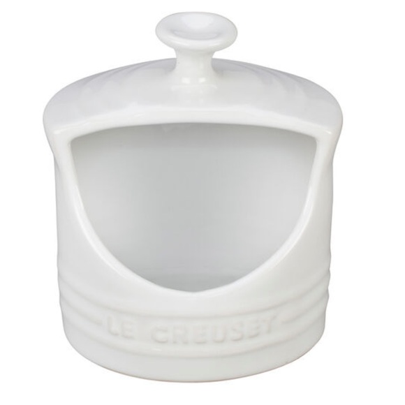 Le Creuset Other - LE CREUSET SALT KEEPER